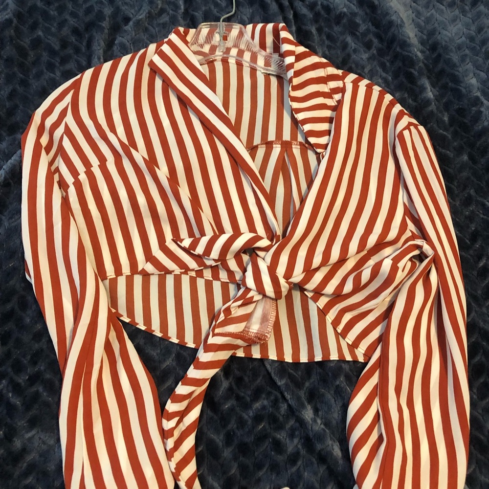 Long Sleeve Striped Cropped Top